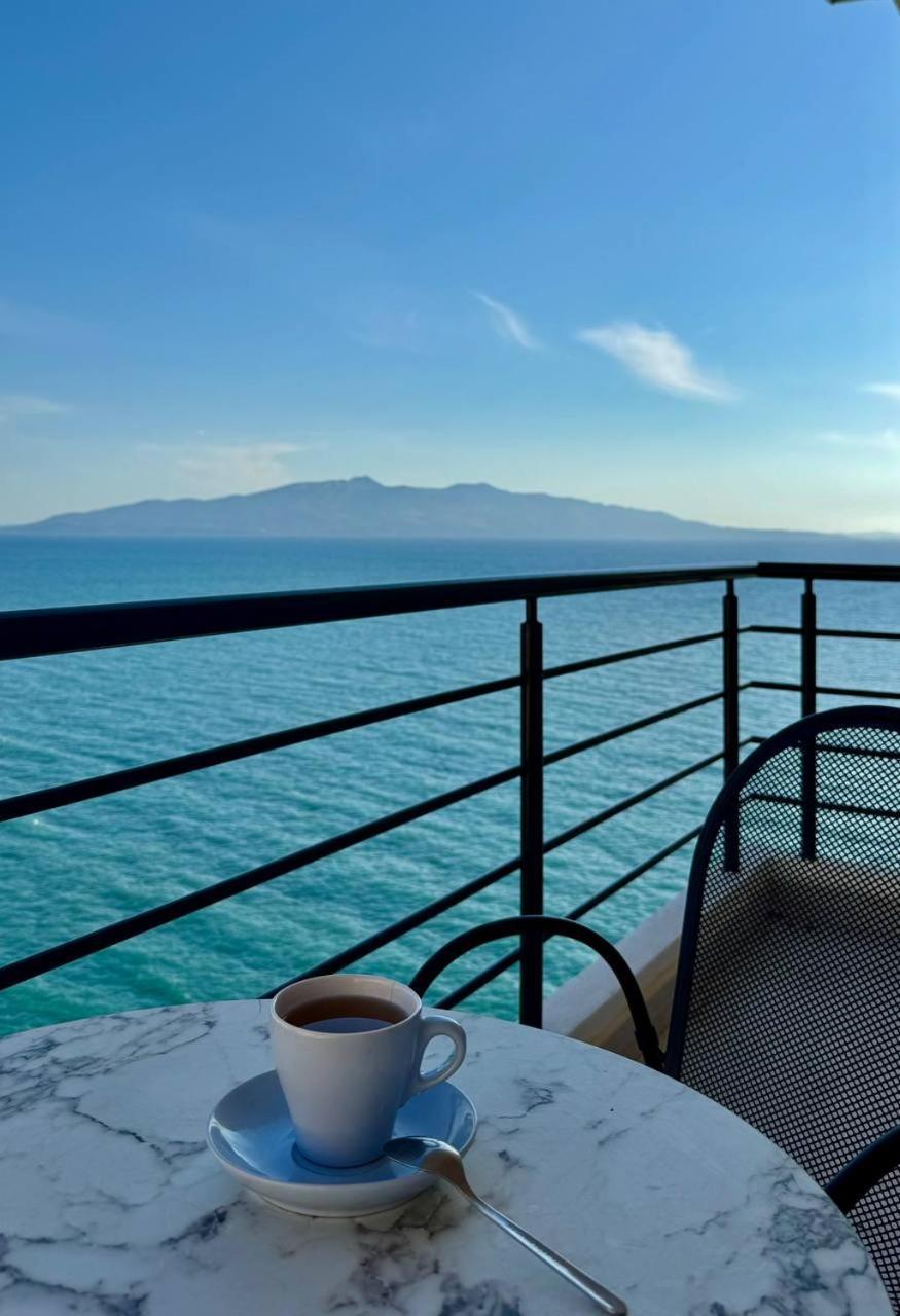 Viola Sea View Penthouse Sarandë Exterior foto