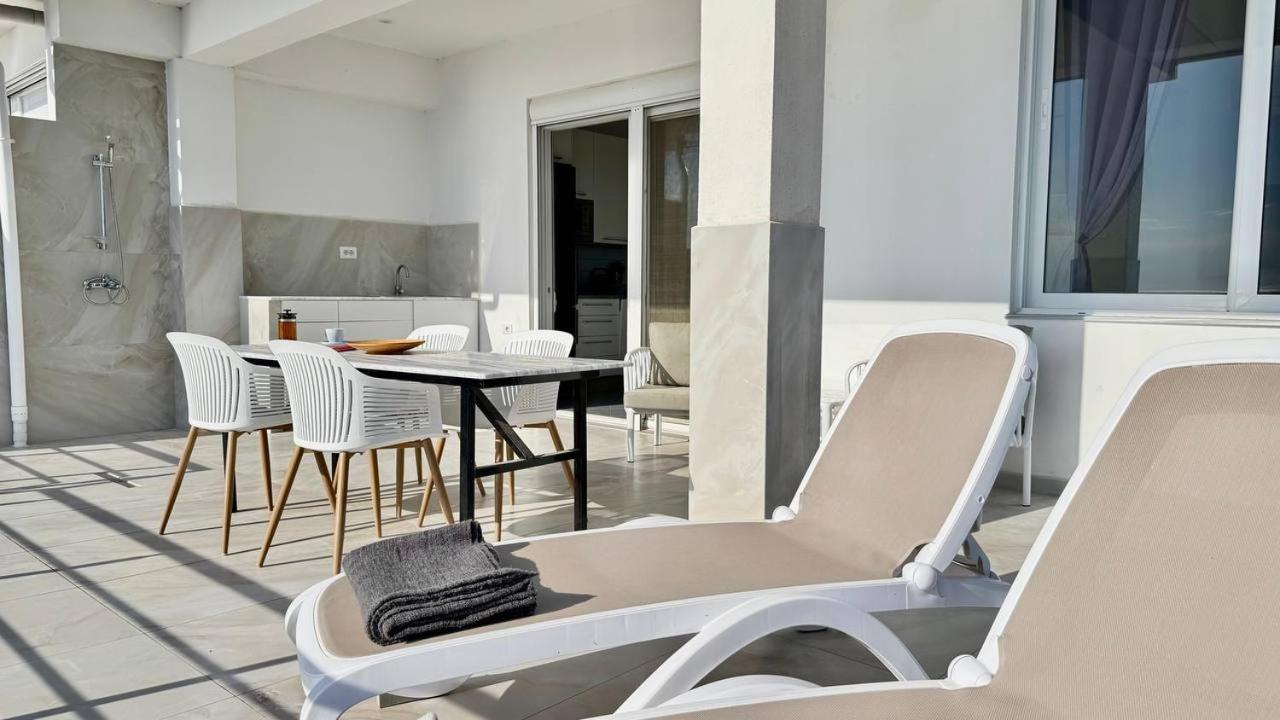 Viola Sea View Penthouse Sarandë Exterior foto
